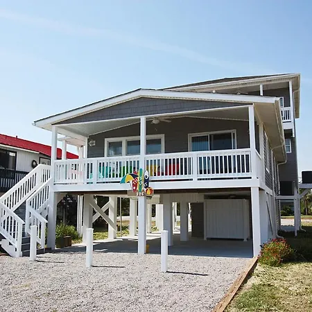 This Is It By Oak Island Accommodations